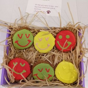6 x Smiley Faces