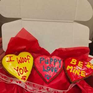 3 Large Valentine's Iced Hearts